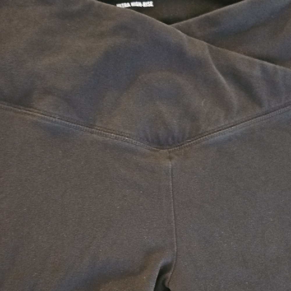 Hollister Black Leggings with Ultra High Crossover Waist And Flare Bottoms - Picture 3 of 4